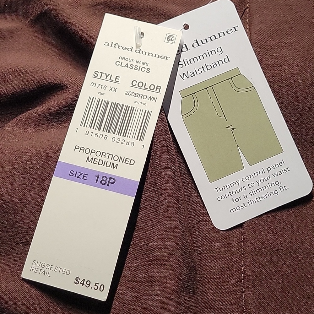 Alfred Dunner Women's Brown Straight-Leg Trousers Size 18P Stretchy Pull-On - Picture 3 of 5